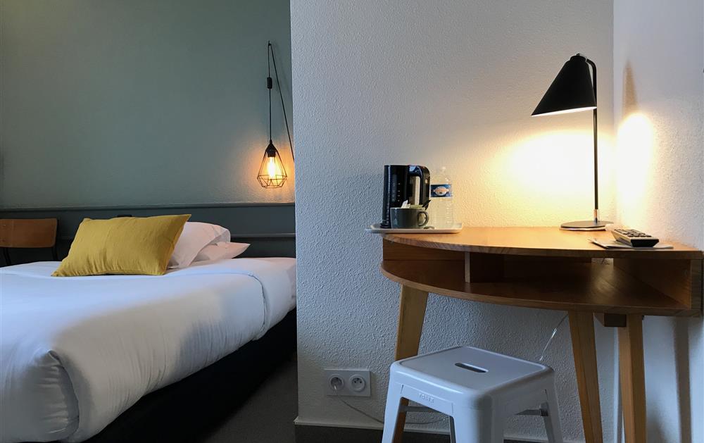 chambre single hotel de France Saint Pol